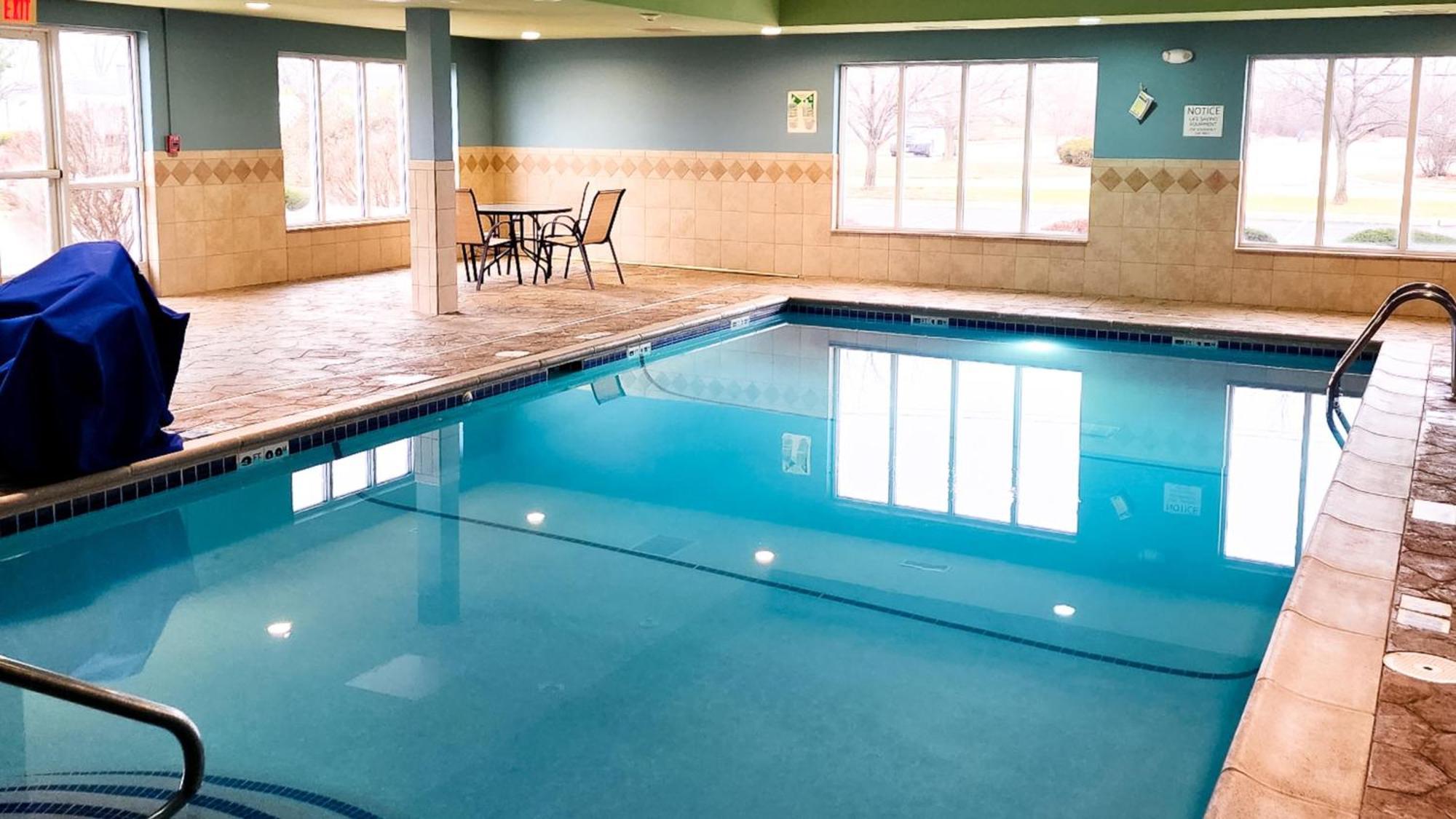 Holiday Inn Express Hotel & Suites Chicago South Lansing By Ihg מראה חיצוני תמונה