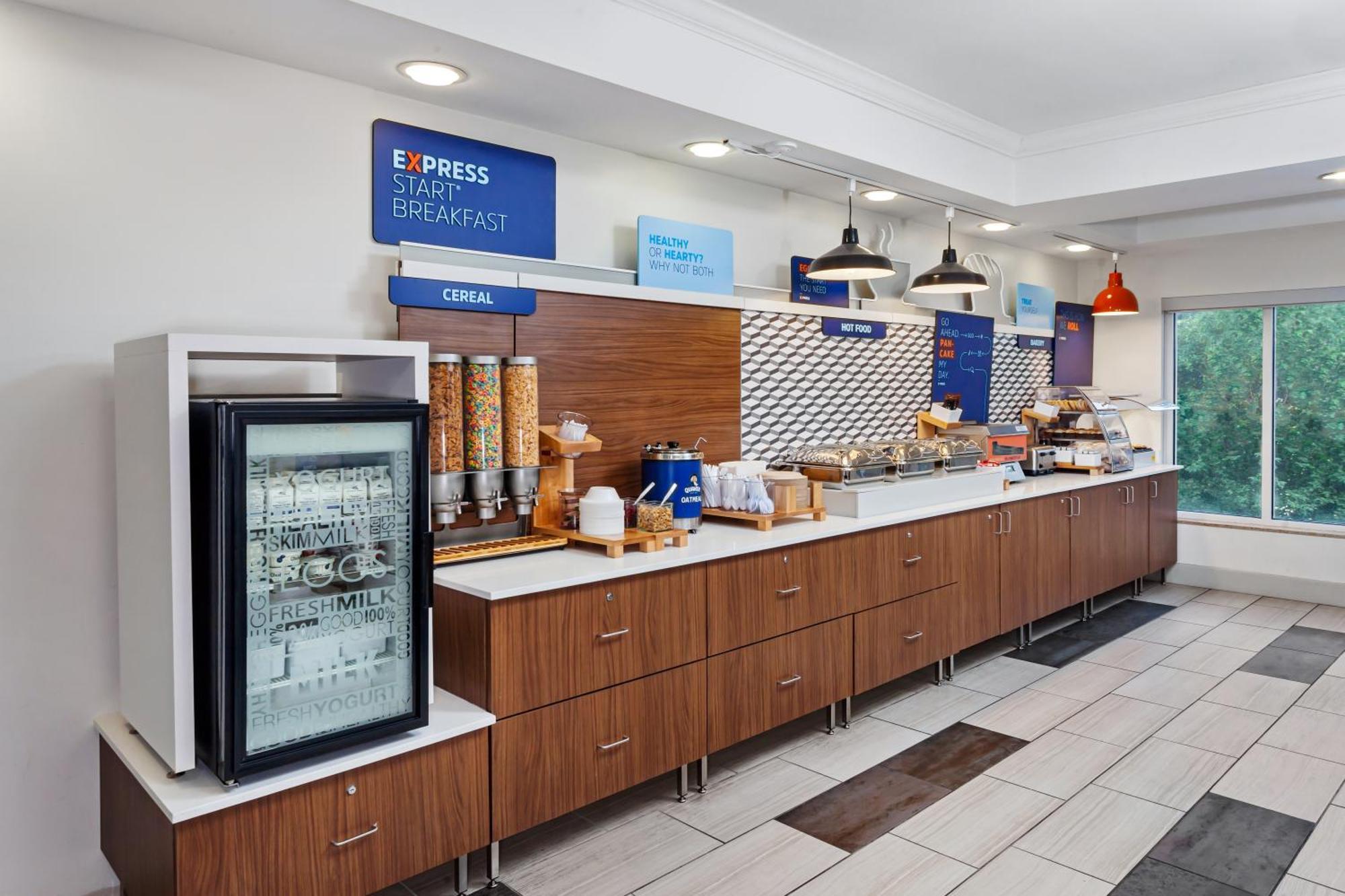 Holiday Inn Express Hotel & Suites Chicago South Lansing By Ihg מראה חיצוני תמונה