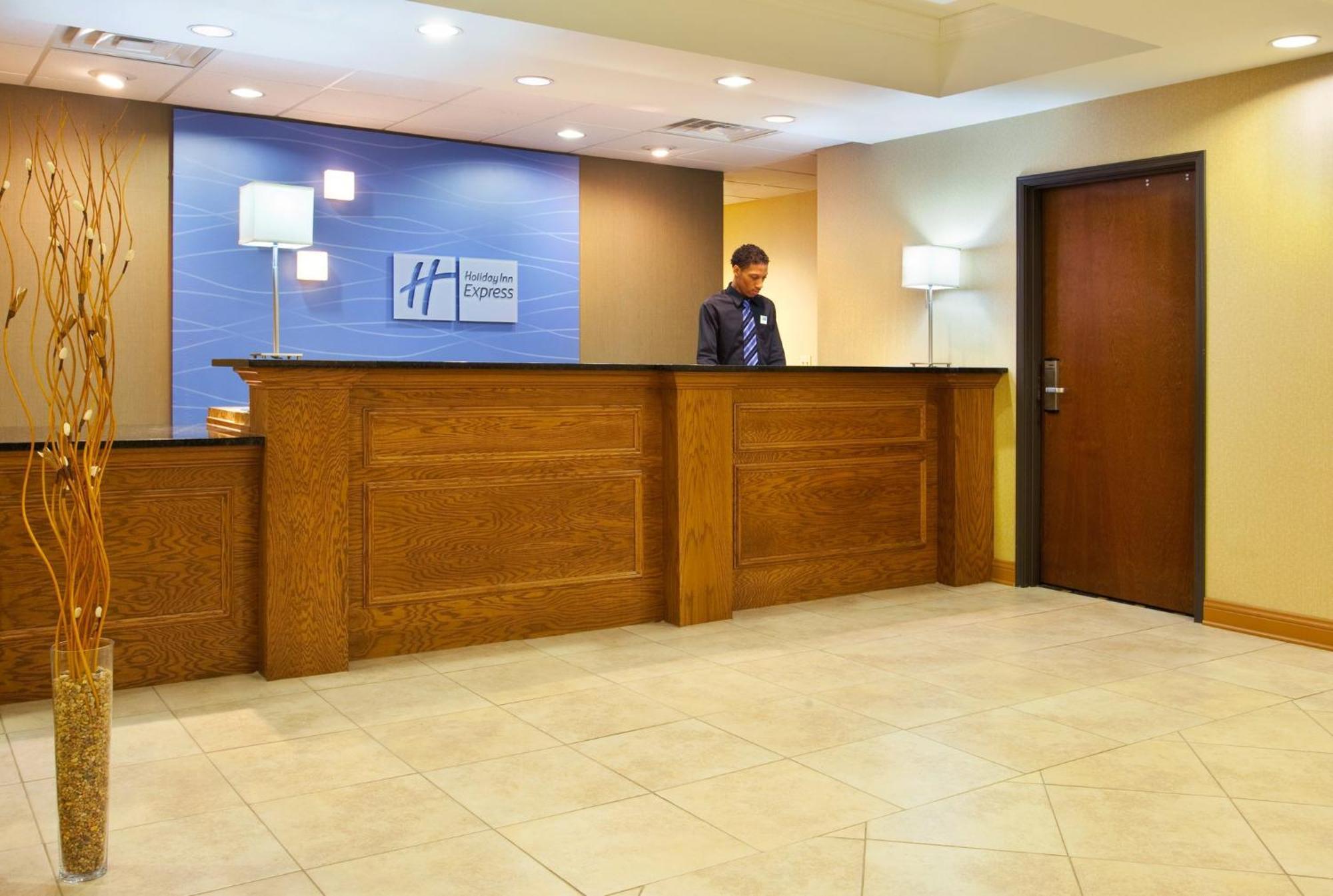 Holiday Inn Express Hotel & Suites Chicago South Lansing By Ihg מראה חיצוני תמונה